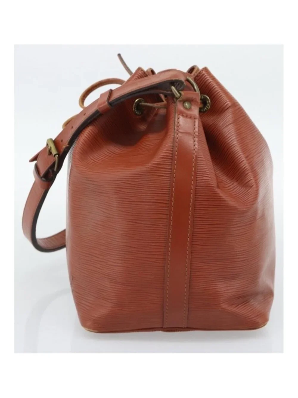 Louis Vuitton pre owned